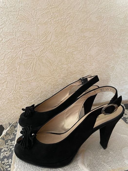 Women Heels Black Suede 38