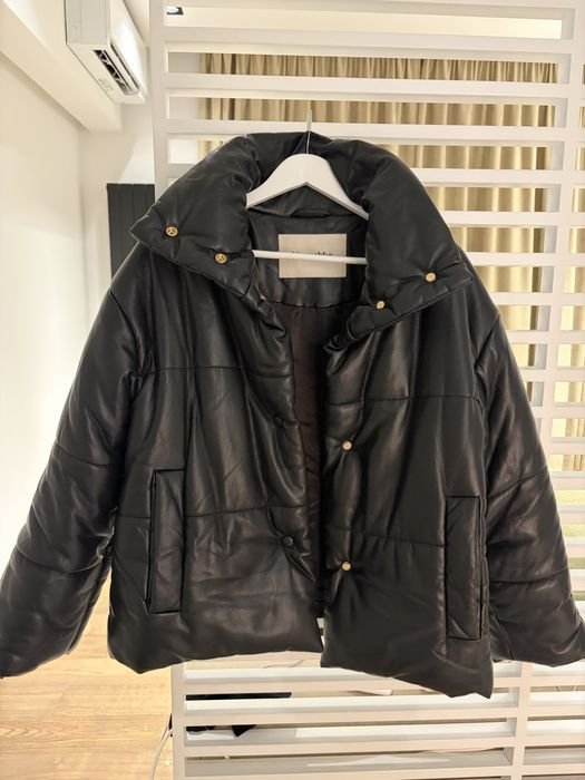 Женская Nanushka Куртка Чёрная Кожа 38