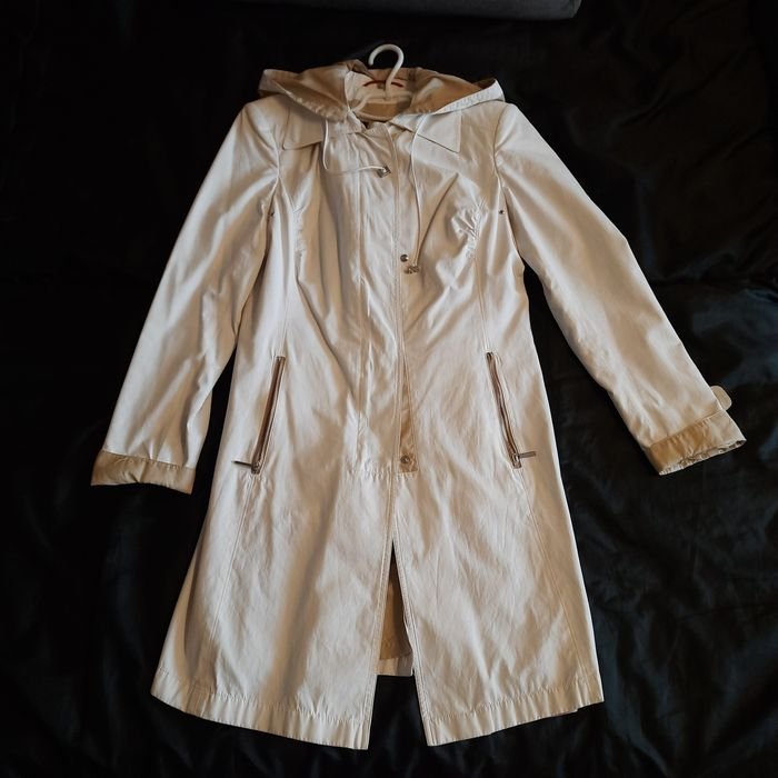 Женский Daniel Hechter Тренч Бежевый Хлопок 40