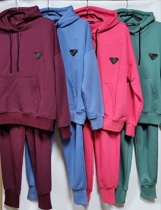 Damen Prada Anzug Burgunder Baumwolle 38