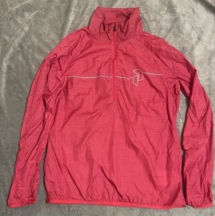 Women Peak Performance Windbreaker Red 38