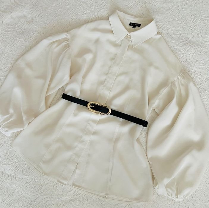 Женская Escada Блуза Белая Шелк 34