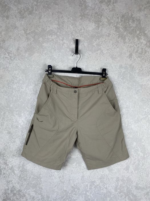 Uomo Salewa Shorts Beige 40