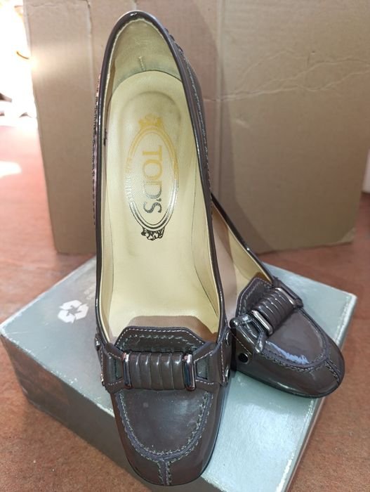 Женские TOD'S Туфли Коричневые Кожа 36