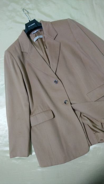 Женский Marina Rinaldi Пиджак Бежевый Шерсть 44