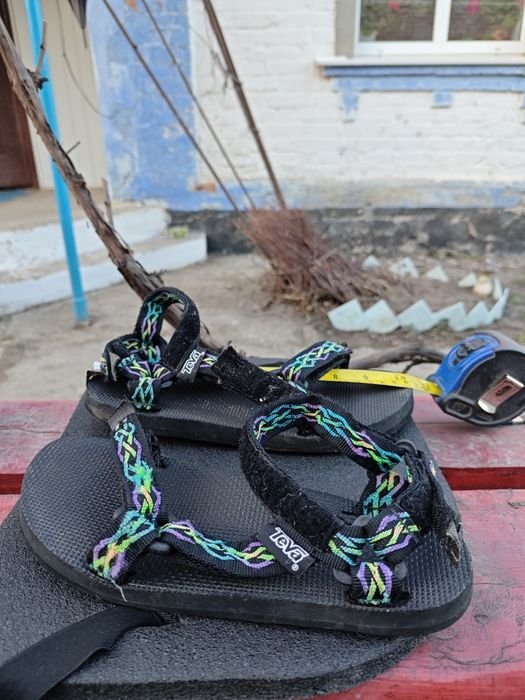 Женские Teva Сандали Чёрный Ткань 36