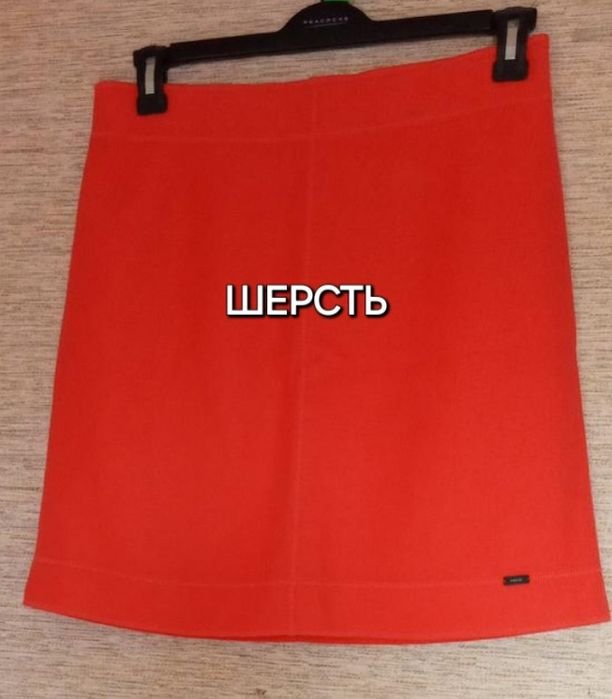 Женская MARC CAIN Юбка Красная