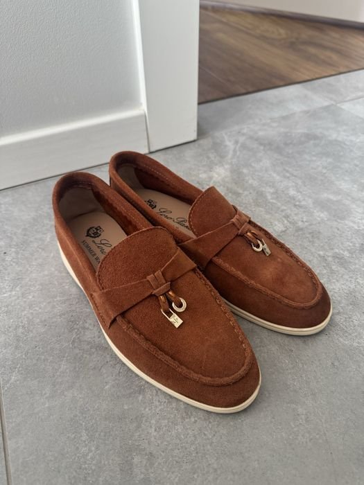 Женские Loro Piana Лоферы Коричневый 38