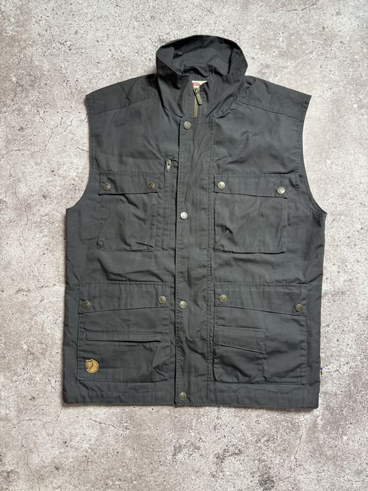 Men FjallRaven Vest Green 38