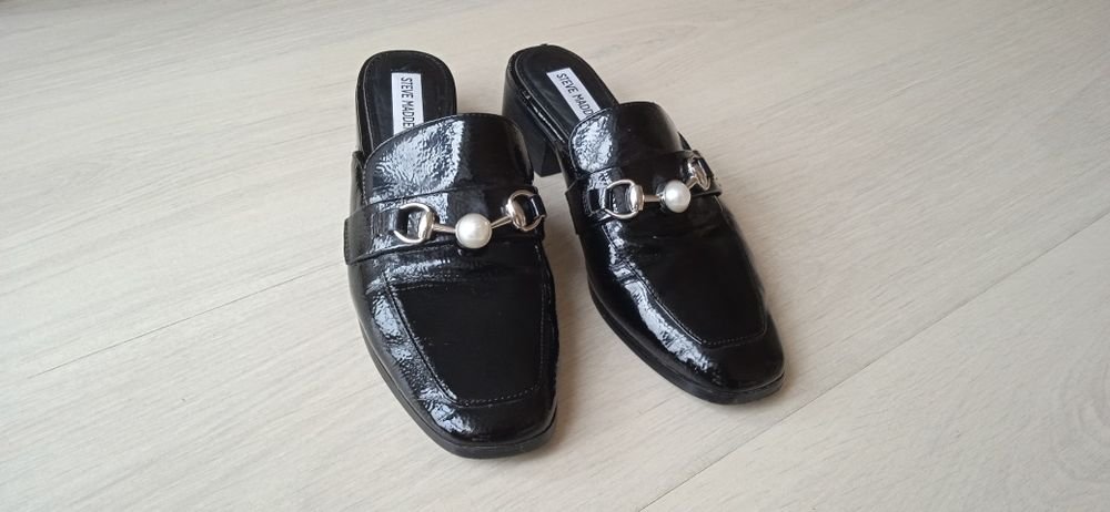 Женские Steve Madden Шлепанцы Чёрные Кожа 39