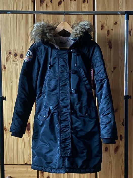 Женская Куртка Аляска Чёрная 36