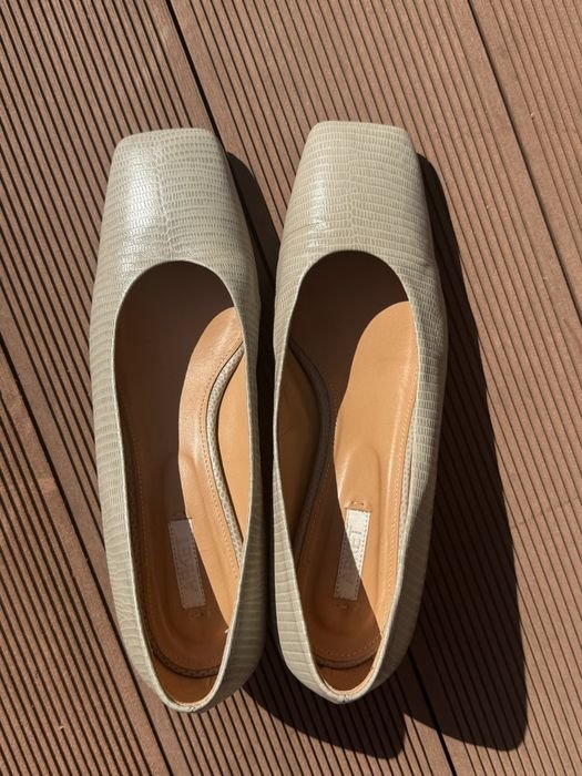 Женские Arket Туфли Бежевые 39