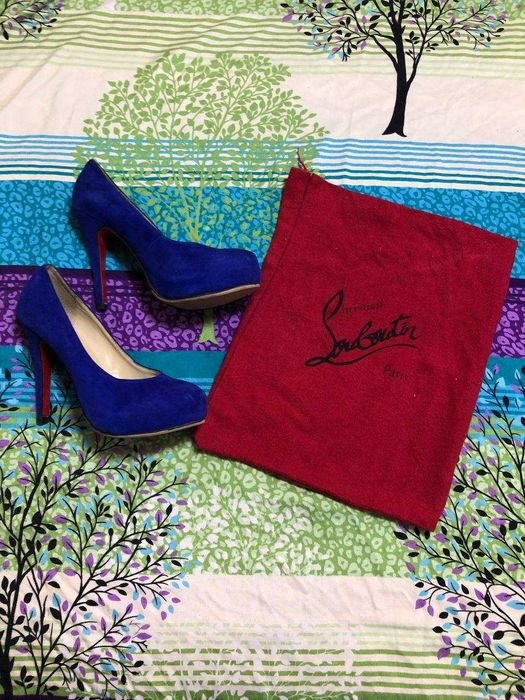 Damen Christian Louboutin High Heels Marineblau