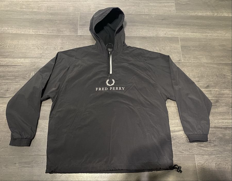 Мужской Fred Perry Полукомбинезон Чёрный 40