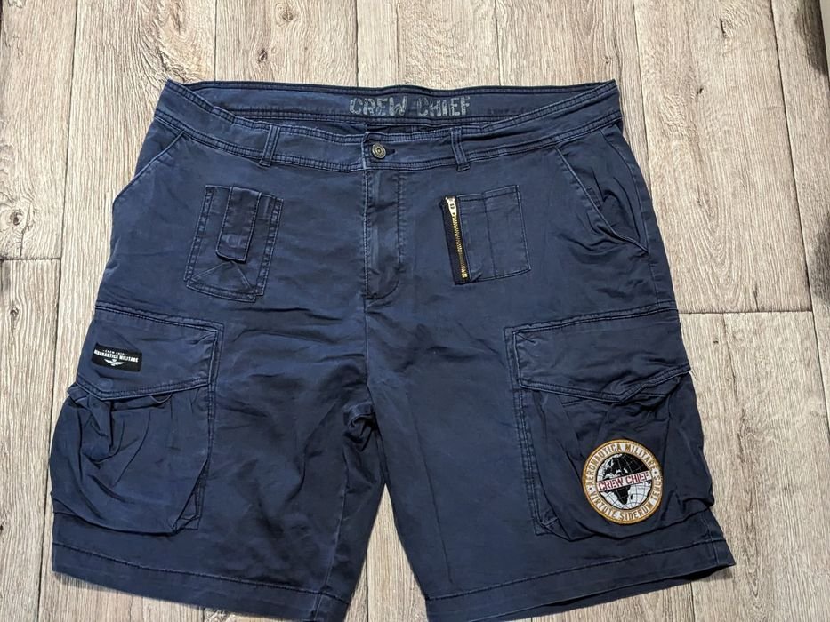 Мужской Aeronautica Militare Шорты Тёмно-синий 40