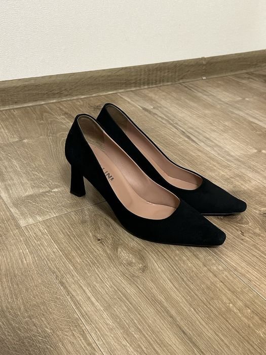 Women Pollini Heels Black Suede 38.5