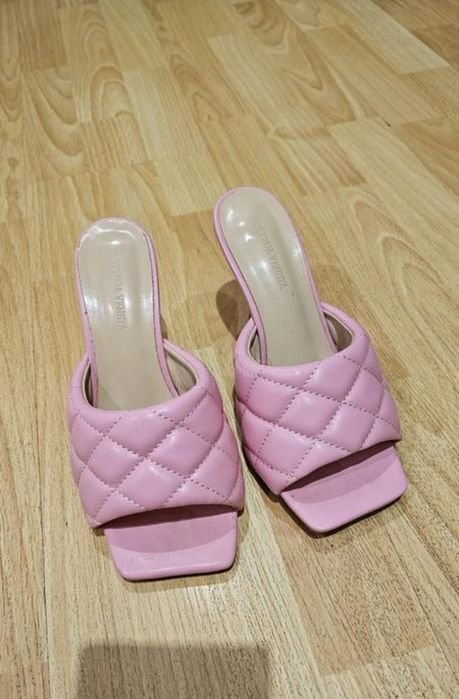 Bottega Veneta Sandales Roses 37