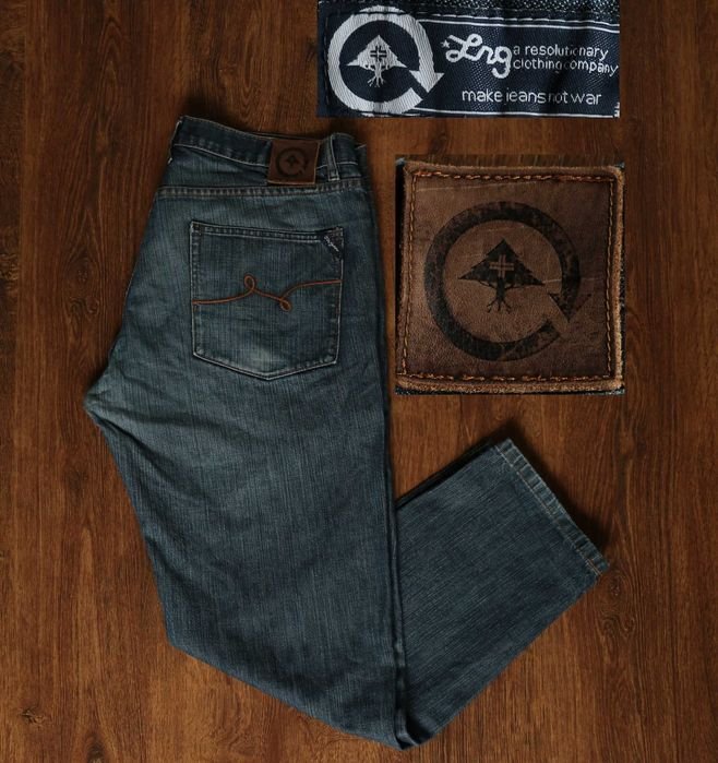 Мужской Diesel Джинсы Тёмно-синий Джинс 34