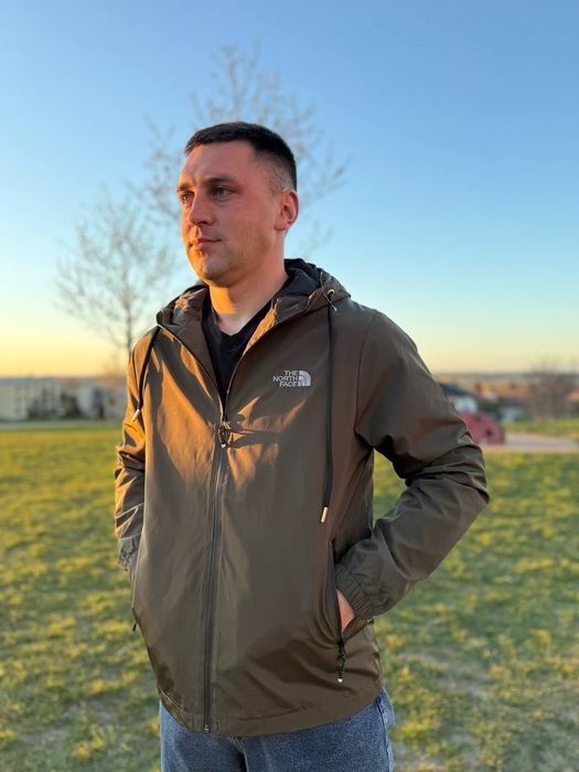 Мужской The North Face Куртка Зелёный Полиэстер 40