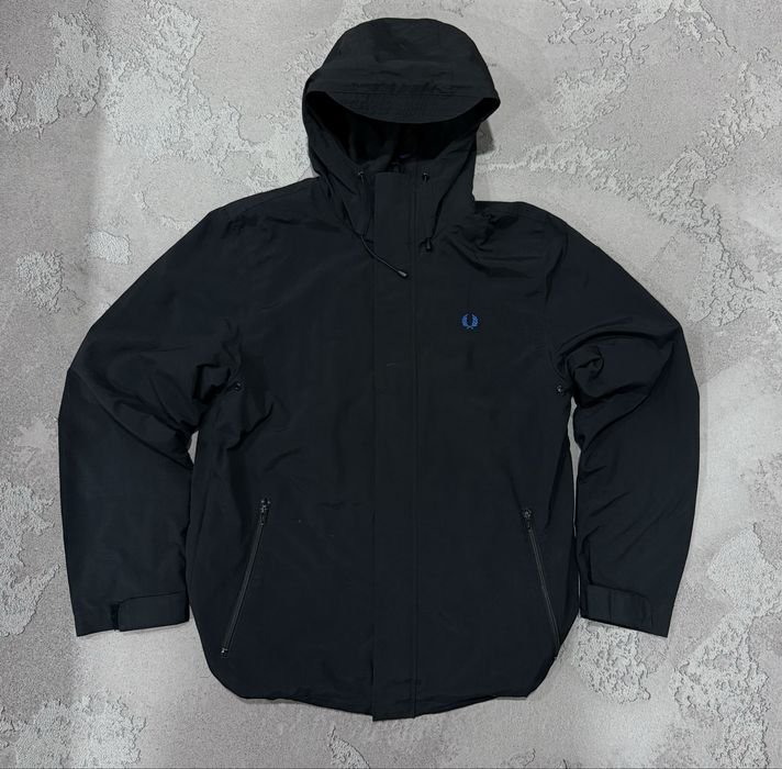 Мужской Fred Perry Куртка Чёрный 38