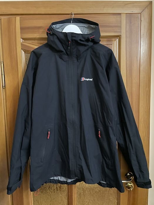 Herren Berghaus Windjacke Schwarz 44