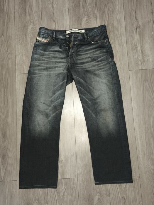 Мужские Diesel Джинсы Тёмно-синий Джинс 36-38