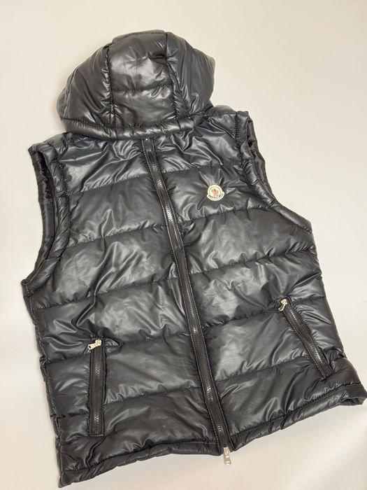 Мужской Moncler Жилет Чёрный 40