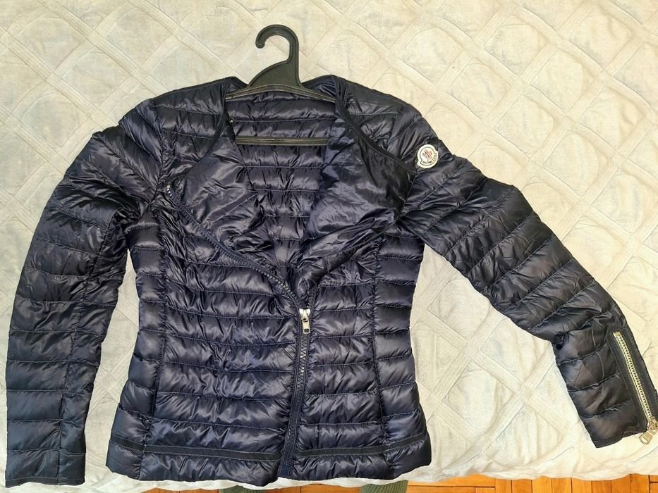 Женская Moncler Amey Куртка Тёмно-синий 34