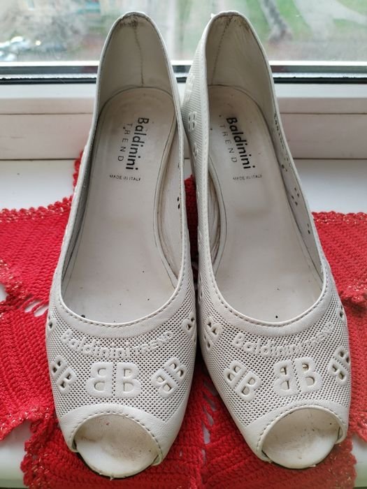 Donna Baldinini Tacchi Bianchi 37