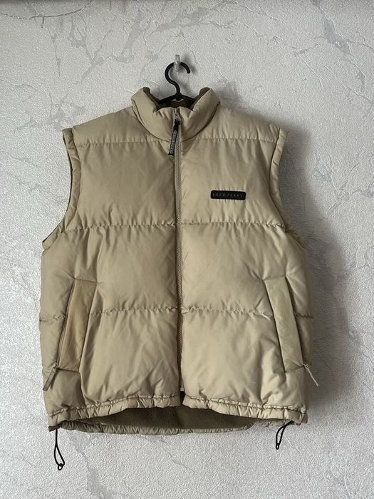 Мужской Fred Perry Жилет Бежевый 36