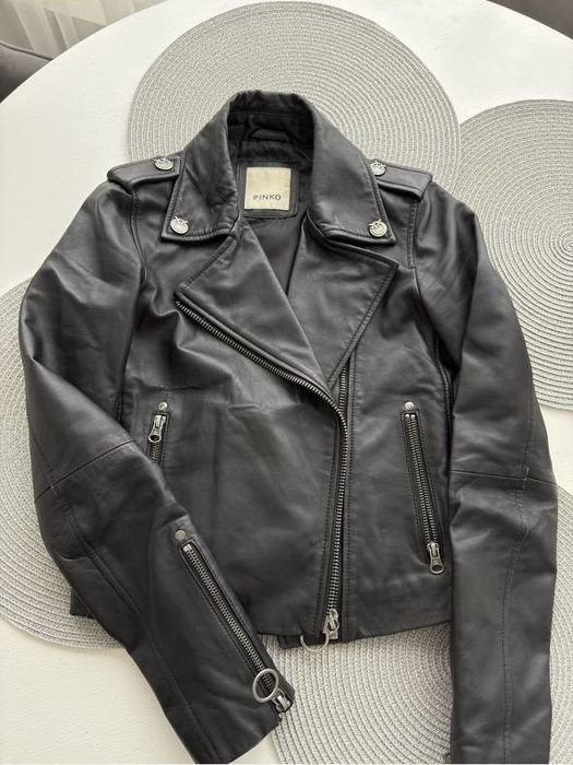Женская Pinko Кожаная Куртка Чёрная 34