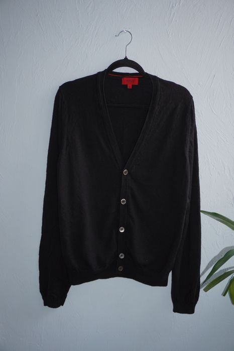 Мужской Hugo Boss Кардиган Чёрный Вовна 42