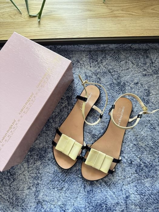 Женские Carlo Pazolini Босоножки Жёлтый Кожа 39