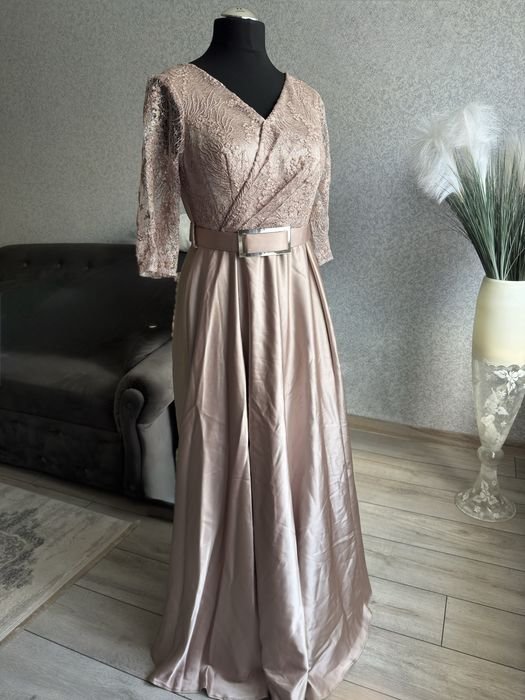 Женское Вечернее Платье Розовое 52