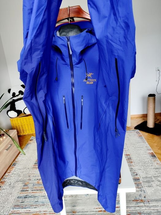 Herren Palace x Arc'teryx Jacke Marineblau 42