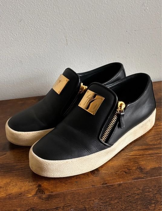 Женские Giuseppe Zanotti Лоферы Чёрные 40