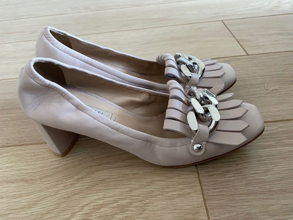 Женские Casadei Туфли Бежевый 38.5