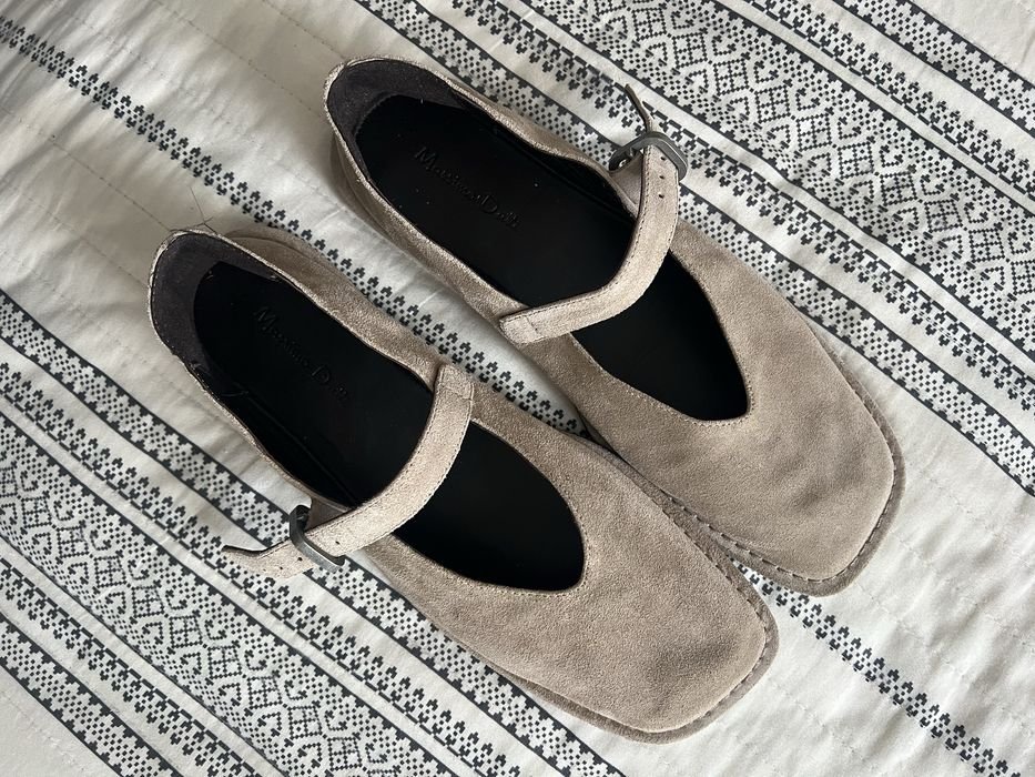 Женские Massimo Dutti Туфли Бежевый Замша 38