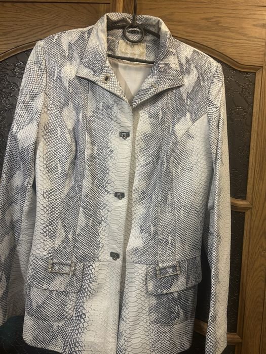 Женская Кожаная Куртка Белая 42