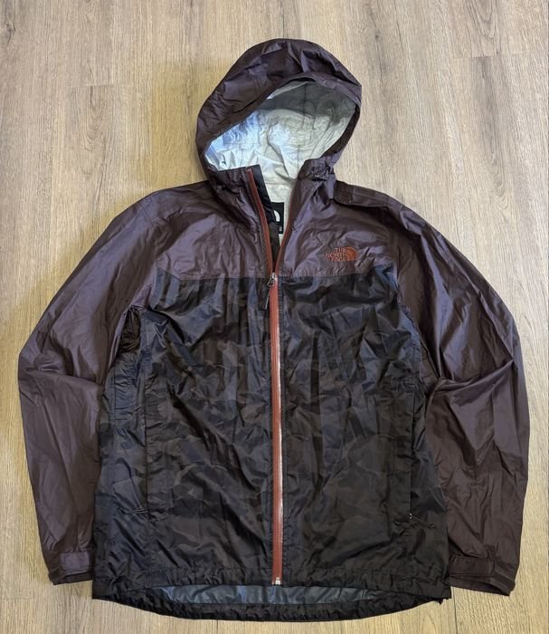 Мужской The North Face Ветровка Коричневая 38