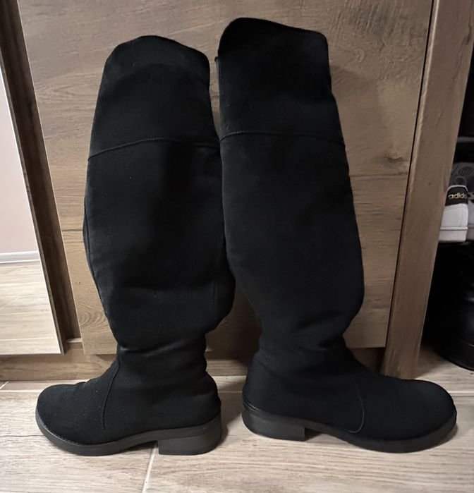 Женские Замшевые Чоботы Чёрные 40