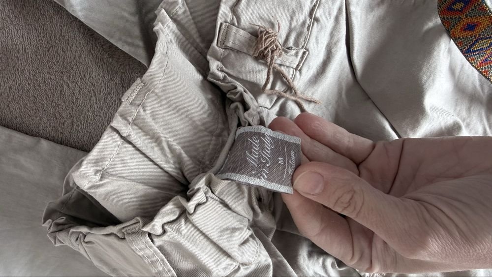 Женские Брюки Бежевые 38