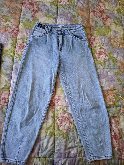 Женские Джинсы Mom-Fit Тёмно-синие 40