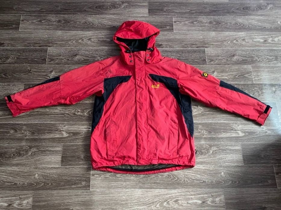 Мужской Jack Wolfskin Куртка Красная 