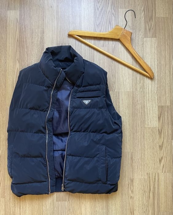 Мужской Prada Жилет Тёмно-синий 36