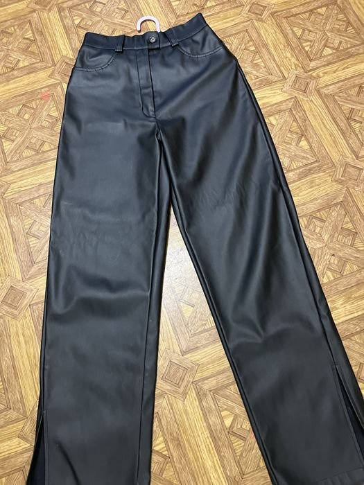 Женские Брюки Чёрные 34