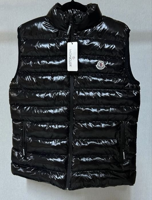 Мужской Moncler Жилет Чёрный 38