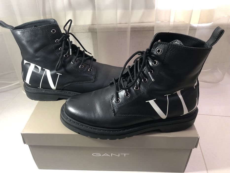 Женские Valentino Garavani Ботинки Чёрные Кожа 40