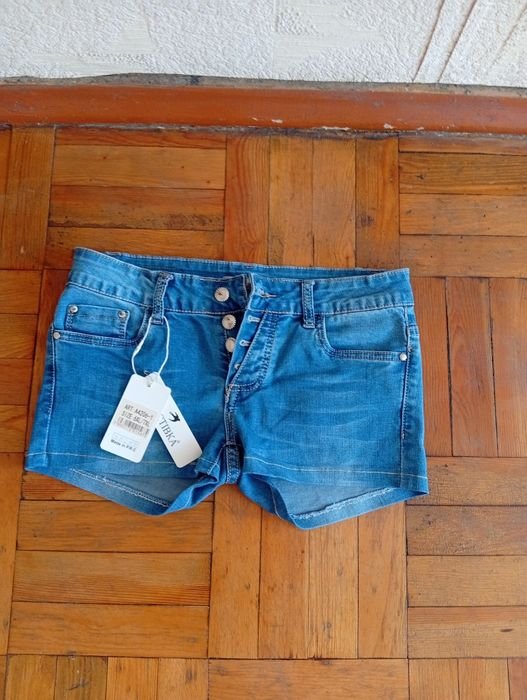 Женские Джинсовые Шорты Тёмно-синие 40