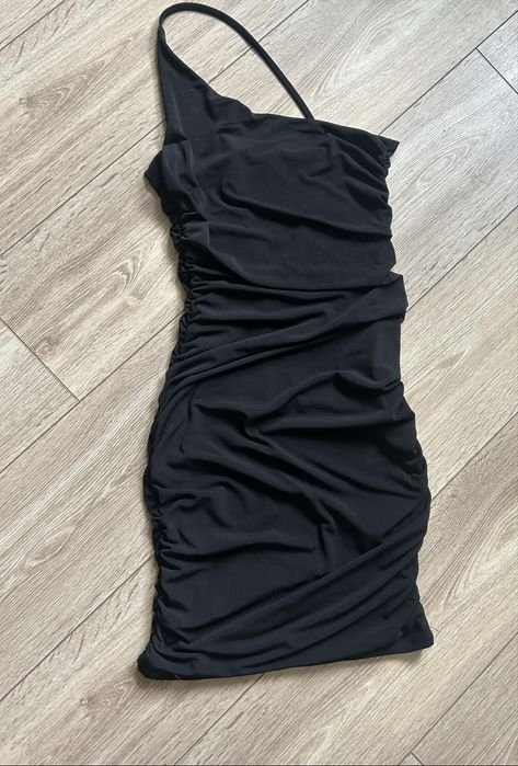 Damen NA-KD Kleid Schwarz 34